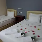 Hotel Cesmeli *